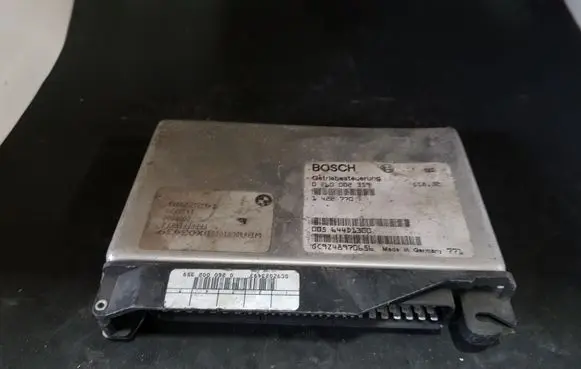 BMW 5 E39 Gearbox control unit/module 0260002359