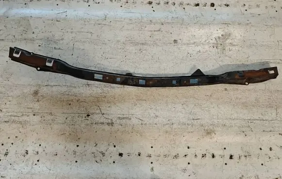 Nissan X-Trail T30 Top upper radiator support slam panel