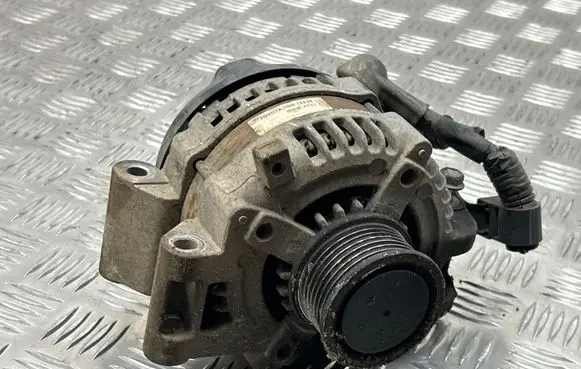 Toyota RAV 4 (XA30) Generator/alternator 2706026030 1042104771 23106