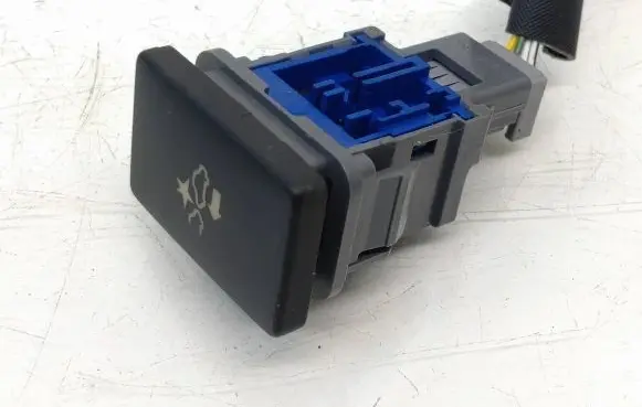 Toyota Auris E180 Other switches/knobs/shifts 15b424 8251b59