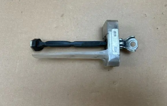 Toyota C-HR I Rear door check strap stopper