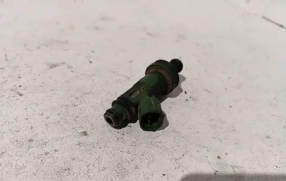 Subaru Outback Fuel injector