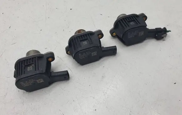 Skoda Octavia Mk4 Other relay 04E906048C