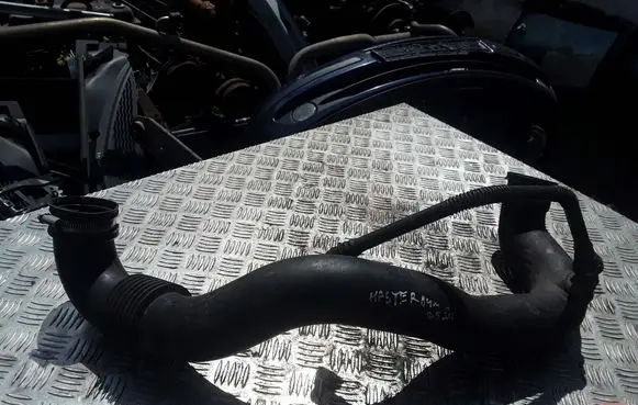 Renault Master II Intercooler hose/pipe 8200261965