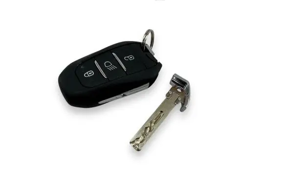 Peugeot 2008 II Ignition key/card 