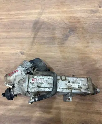 BMW X3 F25 EGR valve cooler 8476993