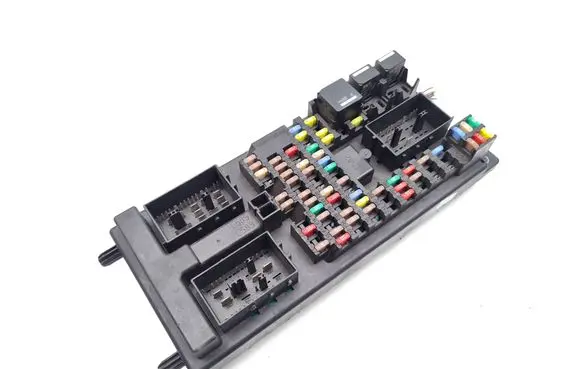 Land Rover Range Rover Evoque L538 Fuse module BJ3214F041AC 528251F01