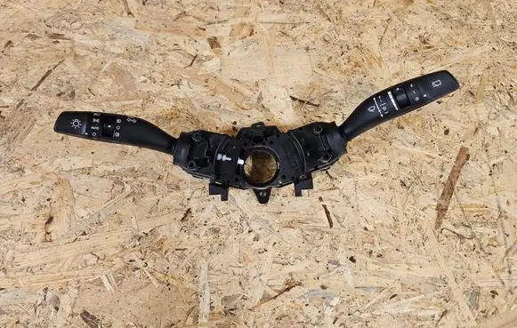 KIA Rio Indicator stalk 93404-D4952