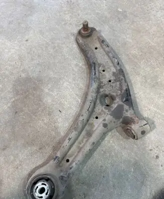 Ford Fiesta Front lower control arm/wishbone H1BC3051L