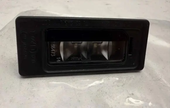 Volkswagen PASSAT B7 Number plate light 3AF943021A