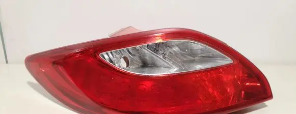 Mazda 2 Rear/tail lights D65151160