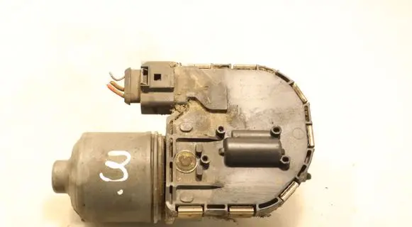 Volkswagen Golf VI Wiper motor