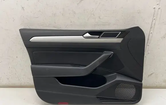 Volkswagen PASSAT B8 Front door card panel trim 3G2867011