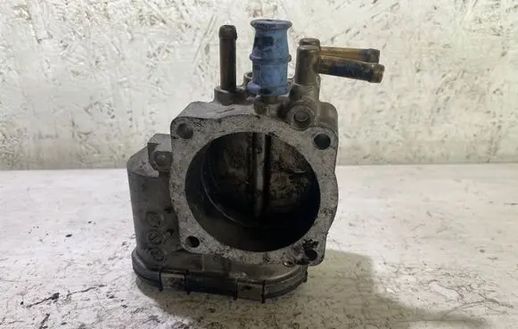 Audi A4 S4 B5 8D Throttle valve 078133062B 0280750030