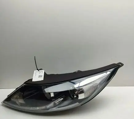 KIA Sportage Headlight/headlamp 921013U310