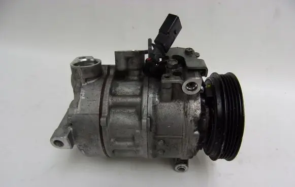 Audi Q8 Air conditioning (A/C) compressor (pump) 4MO816803N