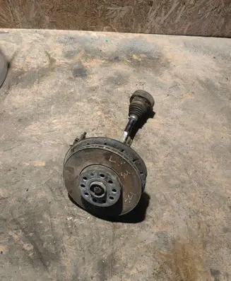 Volkswagen Scirocco Front wheel hub 