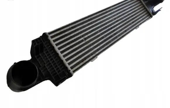 Mercedes-Benz SLK R172 Intercooler radiator A2045000200