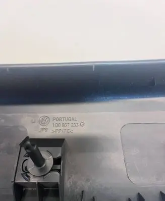 Volkswagen Eos (A) pillar trim 1Q0867234