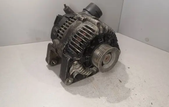 Opel Sintra Generator/alternator A13VI192 2808489A