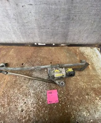 Opel Movano A Front wiper linkage and motor 