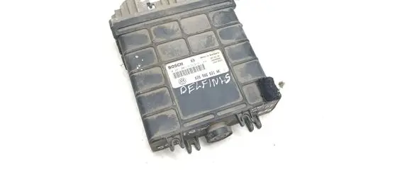 Volkswagen PASSAT B4 Engine control unit/module 028906021A