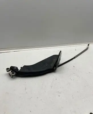 Mercedes-Benz Vito Viano W447 Sliding door lower roller guide/hinge A4477600647 Z05003213