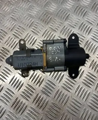 Chrysler Voyager Sliding door motor U10724H 7746804602