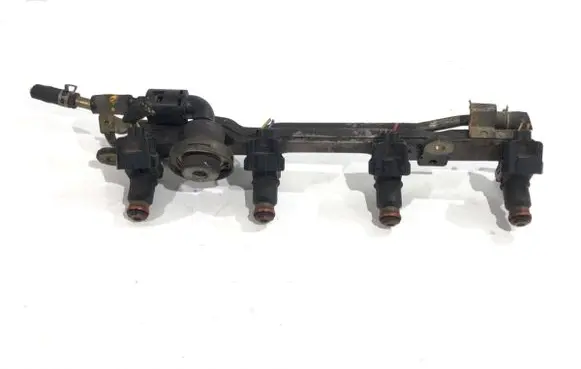 Fuel main line pipe