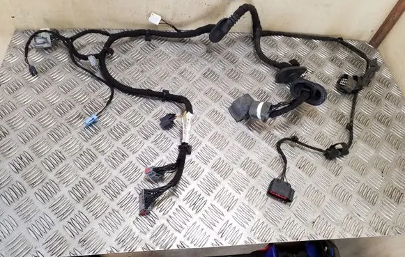 Jaguar XF X250 Front door wiring loom CX2314A205FC