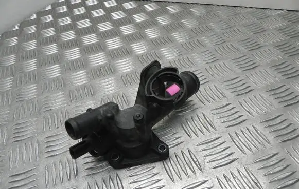 Nissan NV200 Thermostat housing V710783 VD17113