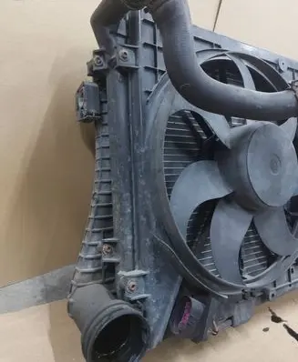 Volkswagen PASSAT B6 Fan set 1K0121205G 1K0121207AA