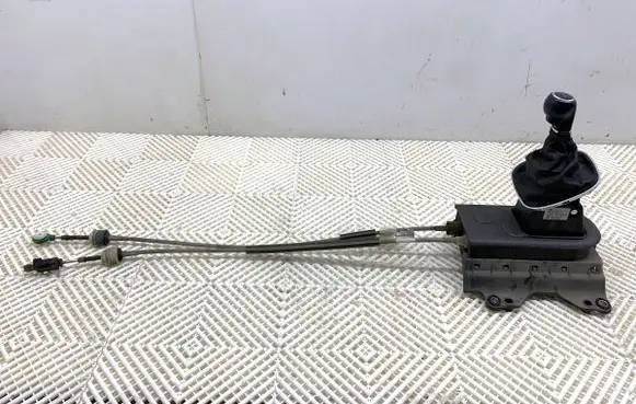Opel Corsa E Gear shift rod 55496803