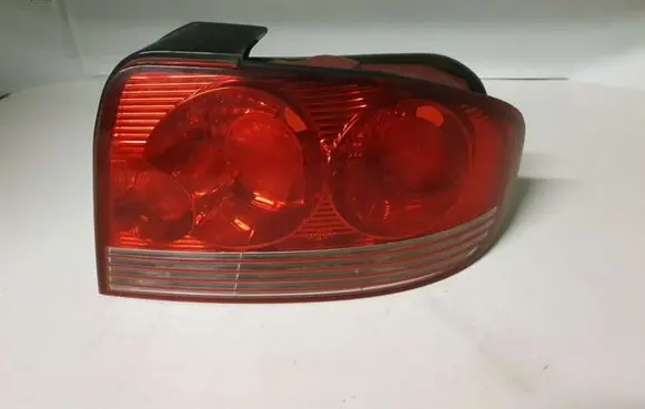 Hyundai Sonata Rear/tail lights 924023D0