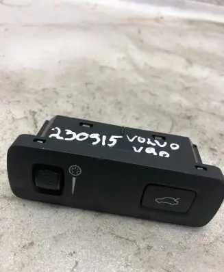 Volvo S90, V90 Tailgate opening switch 31443873