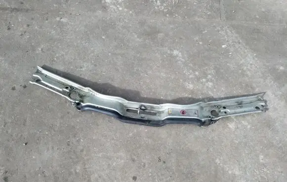Audi 100 S4 C4 Top upper radiator support slam panel