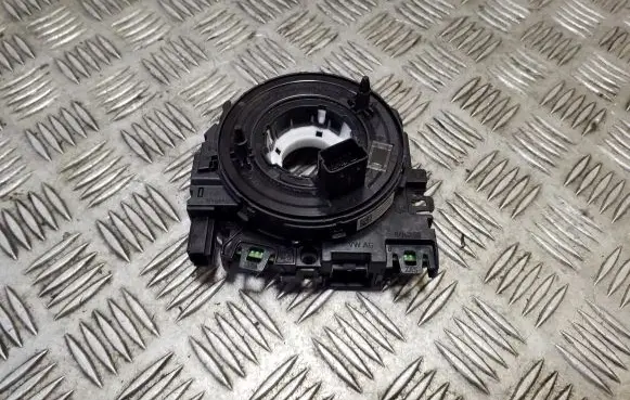 Audi A3 S3 8V Airbag slip ring squib (SRS ring) 5Q0953549E