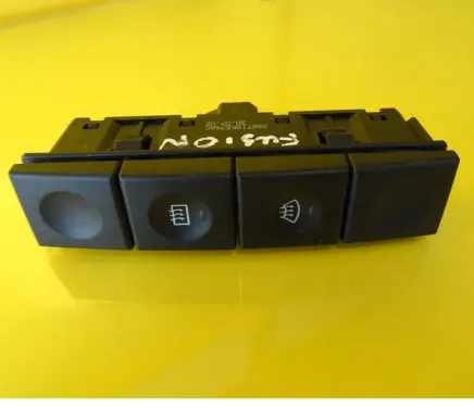 Ford Fusion Windscreen/window heater switch 2S6T18K574AC