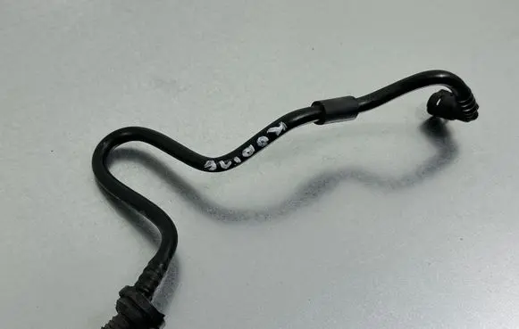 Skoda Kodiaq Vacuum line/pipe/hose 5QF612041A
