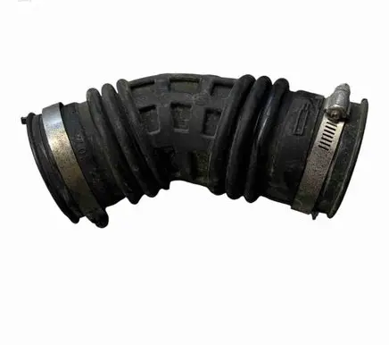 Nissan X-Trail T32 Air intake hose/pipe 1072512S01