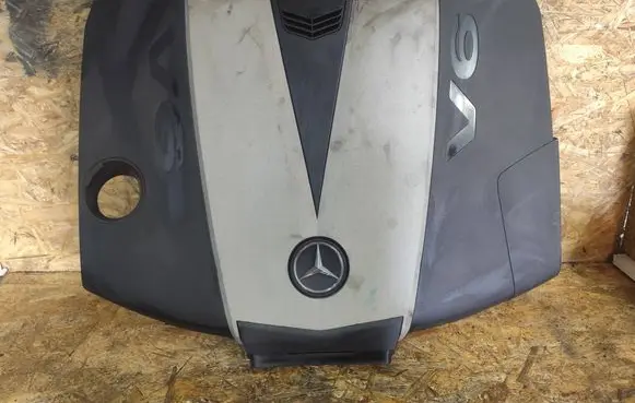 Mercedes-Benz ML W166 Engine cover (trim) A6420106606 4012065G