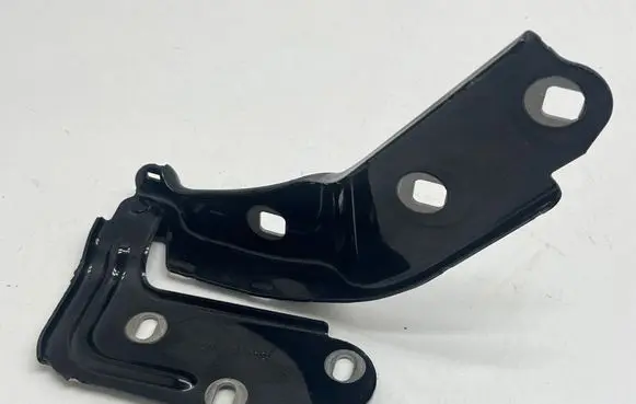 Porsche Cayenne (92A) Engine bonnet/hood hinges 7P5823301E