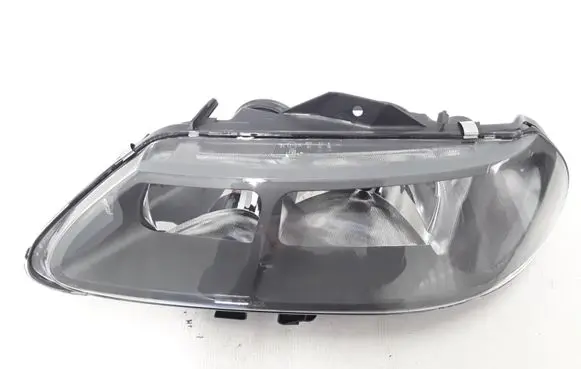 Renault Laguna I Headlight/headlamp 7701047879