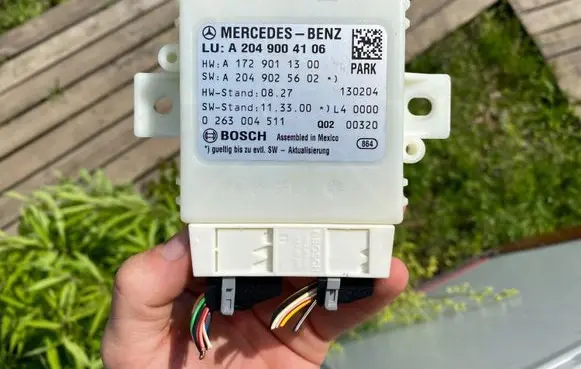 Mercedes-Benz C W204 Parking PDC control unit/module A2049004106