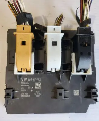 Volkswagen PASSAT B7 Comfort/convenience module 5K0937087H 5WK50286A BCMPQ35