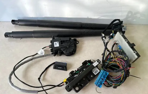 BMW 6 G32 Gran Turismo Tailgate hydraulic set 7498768 7397906 7397905