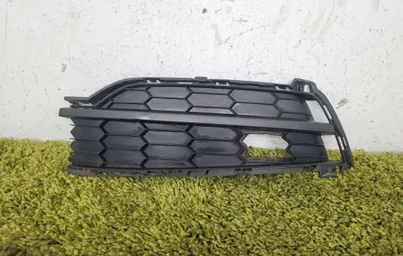 Skoda Karoq Front bumper lower grill 57a807367