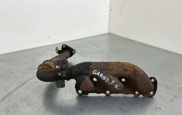 Jeep Grand Cherokee Exhaust manifold 21052111G