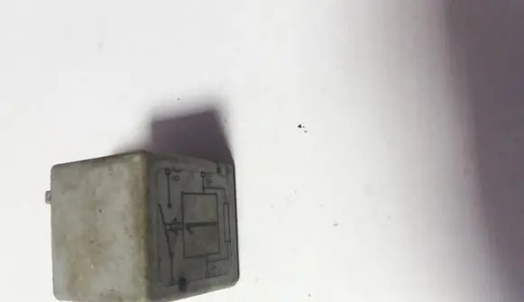 Audi A6 S6 C5 4B Other relay 171906383