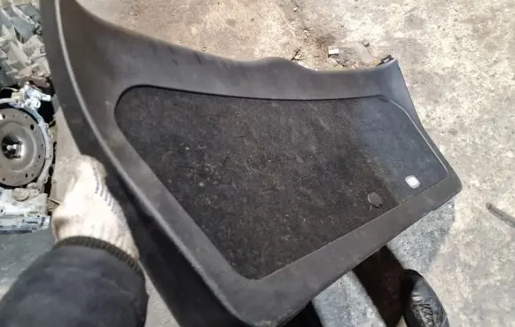 Mercedes-Benz ML W164 Tailgate/boot cover trim set A1647401770